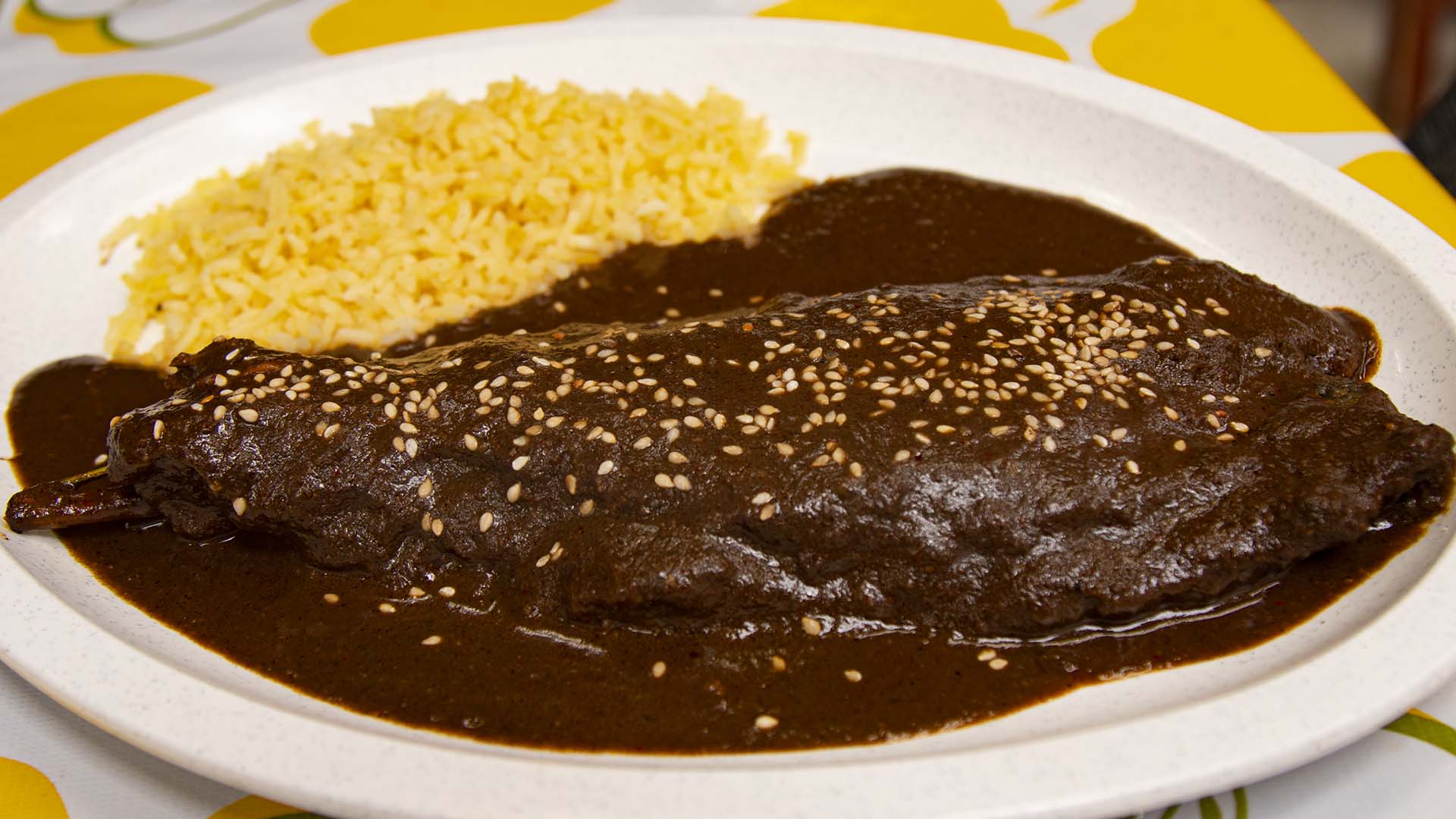 huauzontles con mole mercado de xochimilco