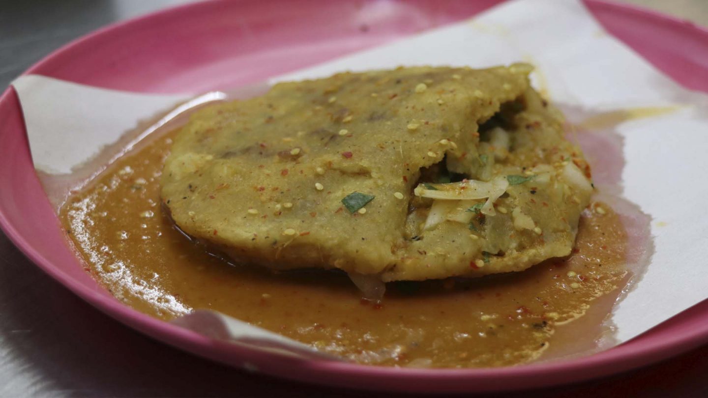 Gorditas El Güero, puro sabor ahogado en salsa