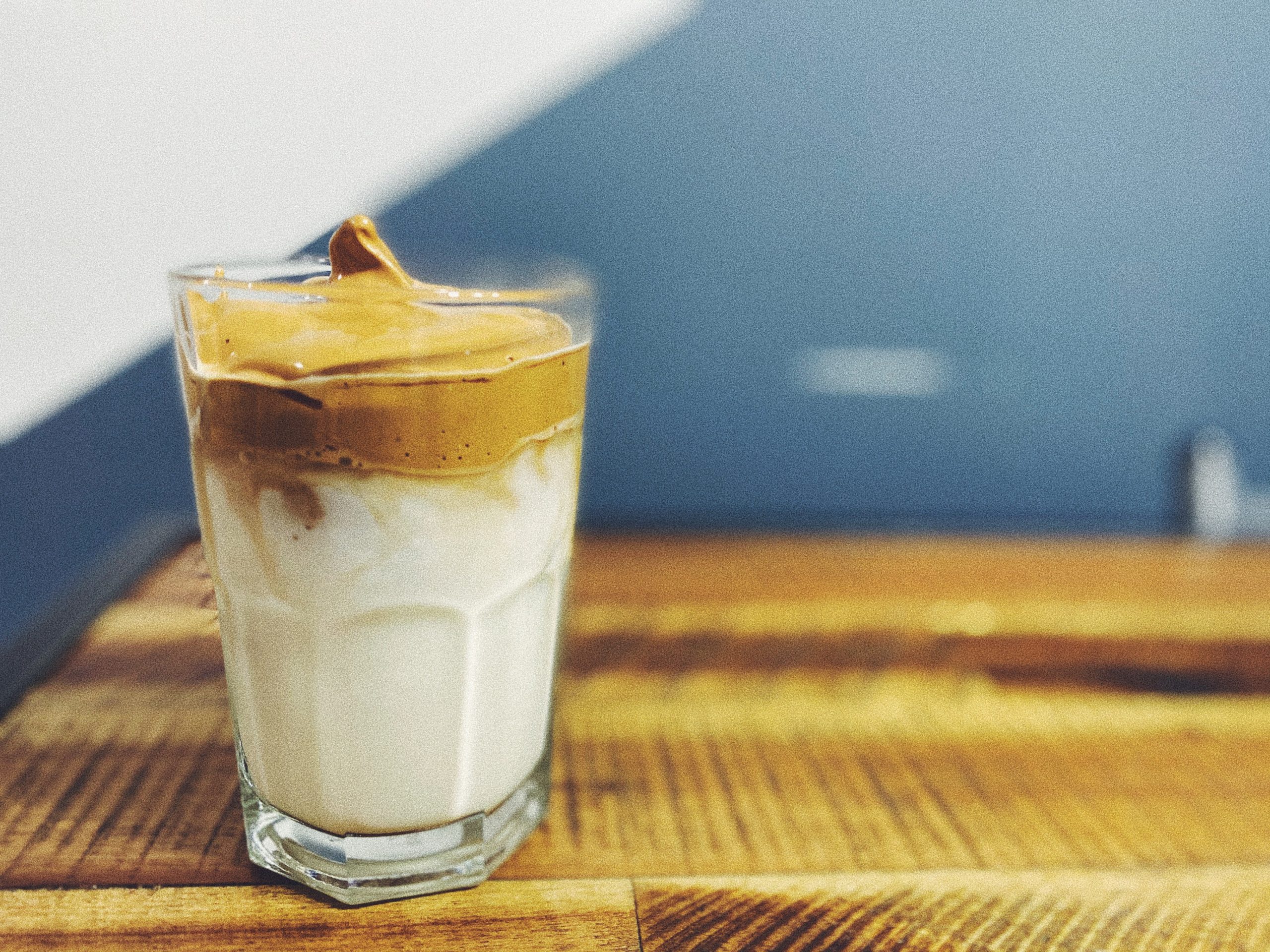 Café Dalgona, el mejor antojo mañanero para despertar