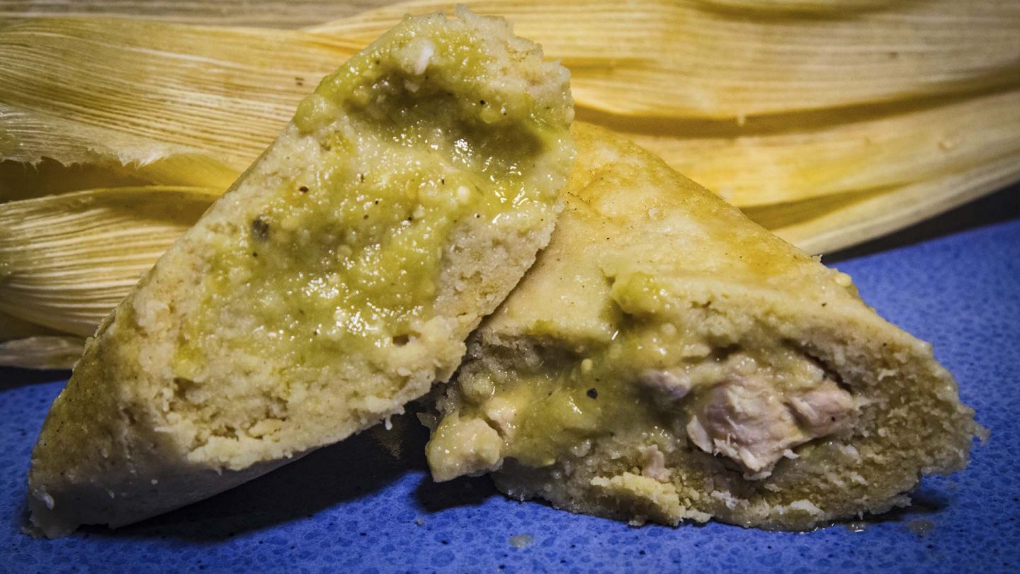 Receta de tamales verdes con carne de cerdo