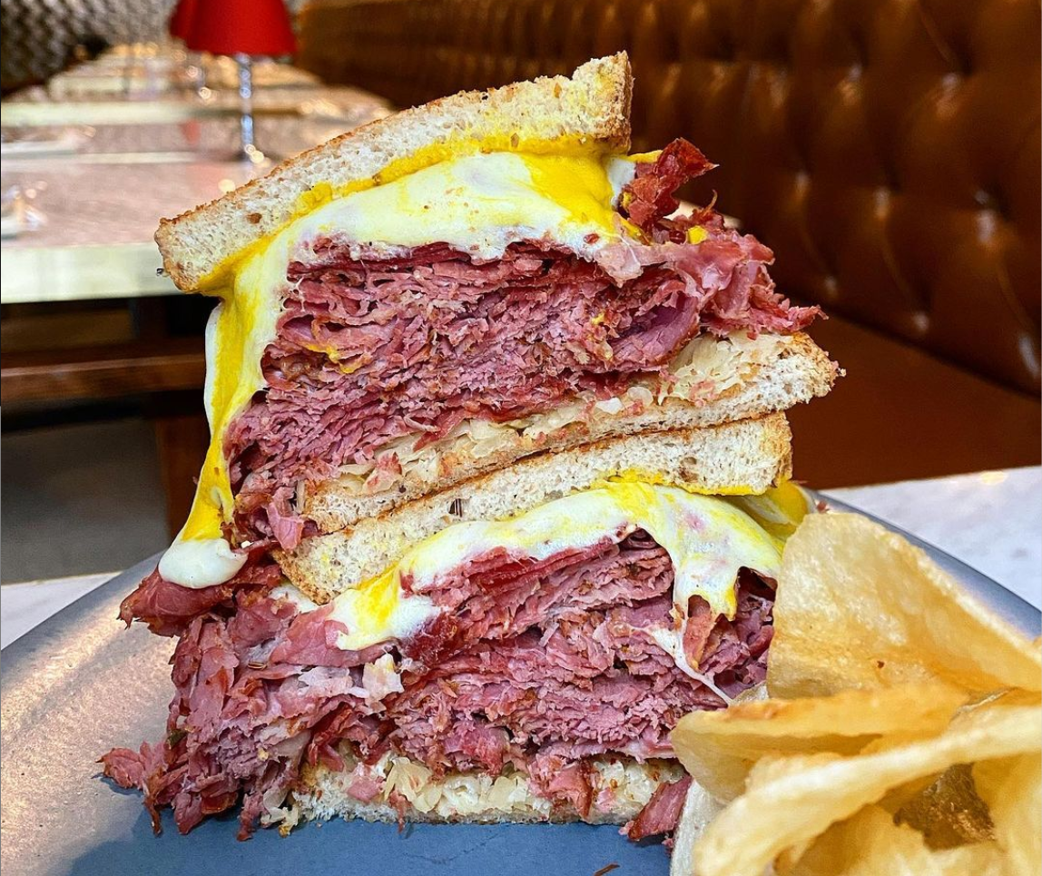 El delicioso Reuben Sandwich, cómo hacerlo y los mejores de la CDMX