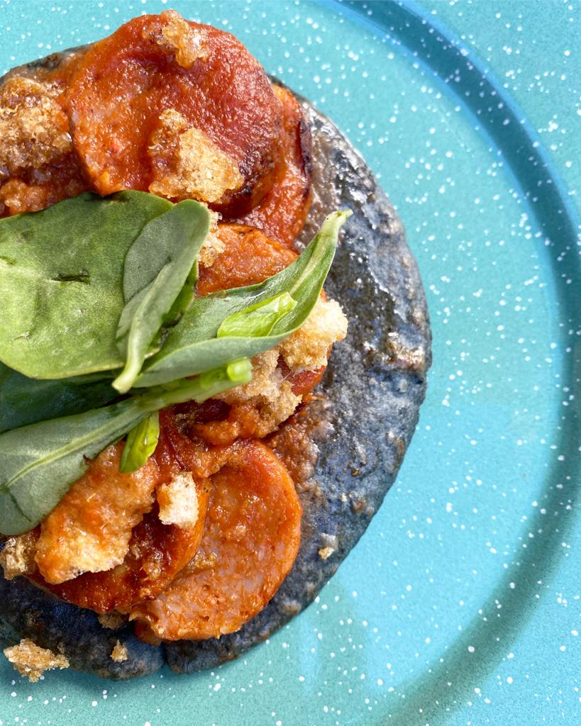 Con vista al mar, el lugar de mariscos que debes conocer en la Nápoles