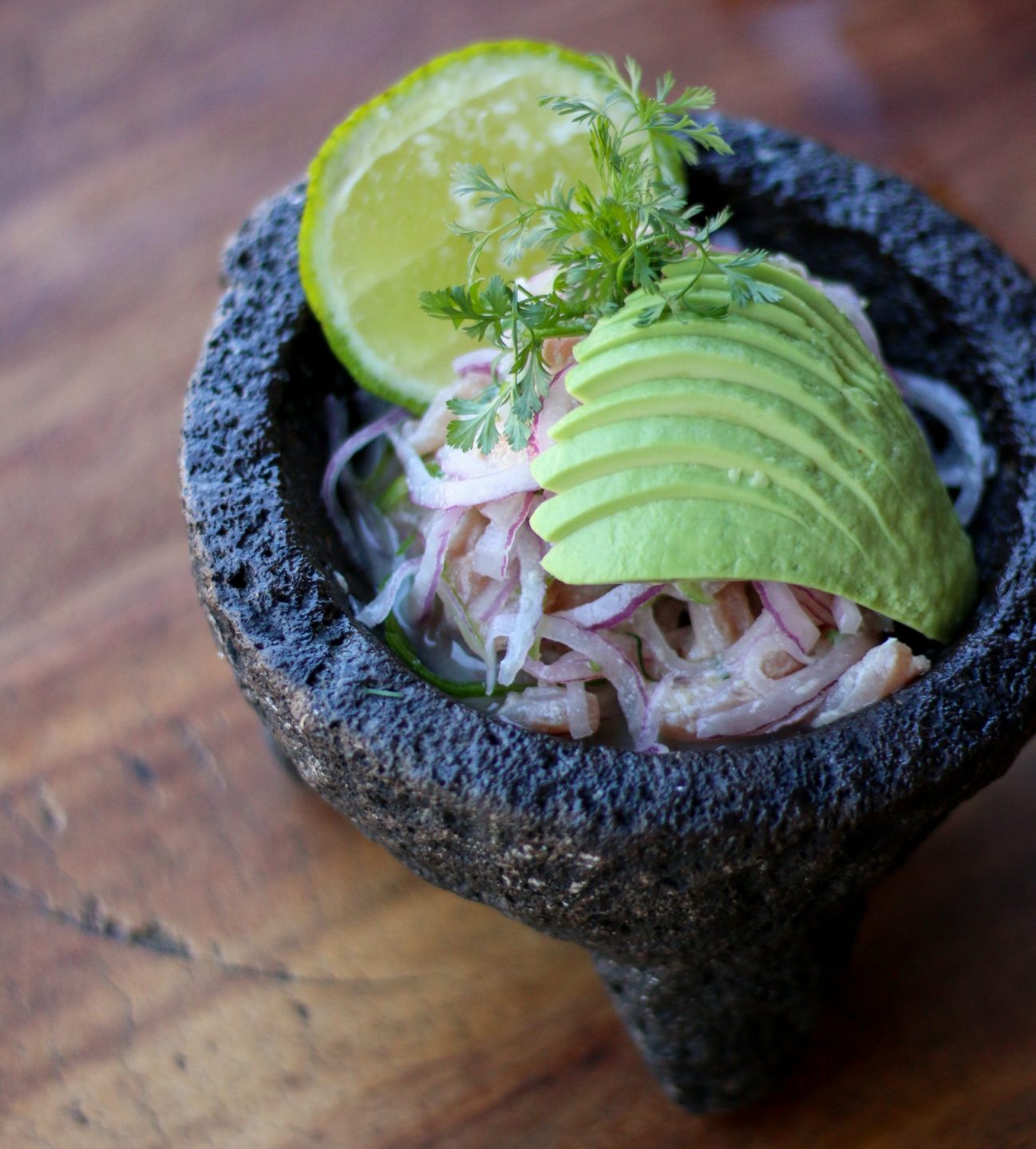Tiritas de pescado estilo Zihua, un platillo insignia de Guerrero