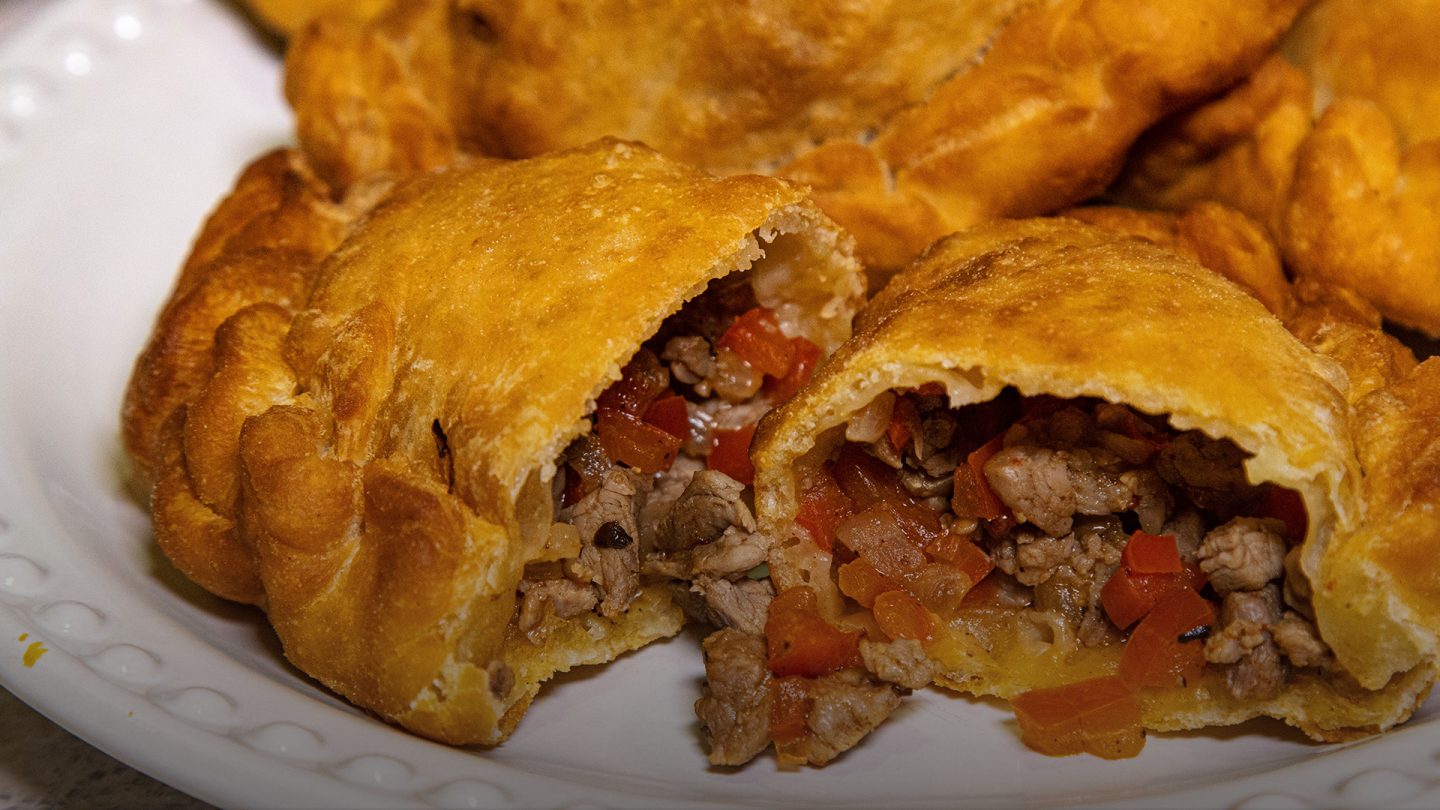 Te enseñamos a preparar empanadas argentinas rellenas de carne