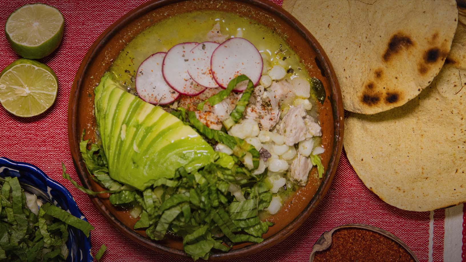 ¡Viva México! Receta para preparar pozole verde