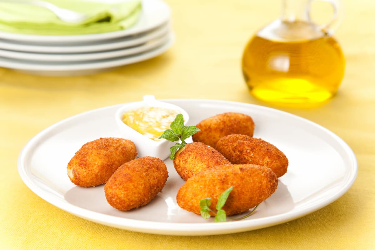 Cómo preparar croquetas de atún con papa por tan solo 30 pesos