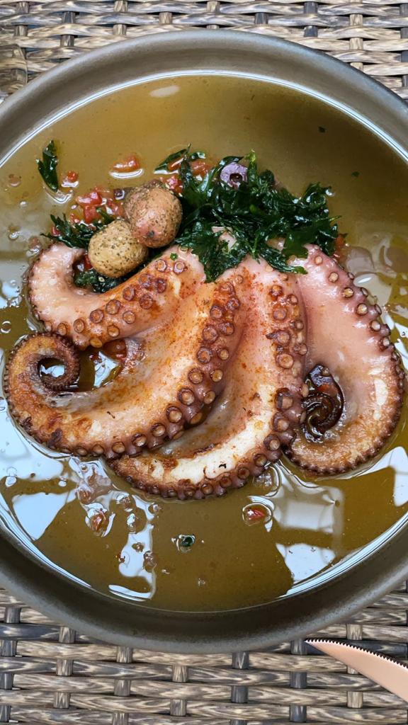 Casa Mila: El milagro de dos enamorados con buena comida mediterránea