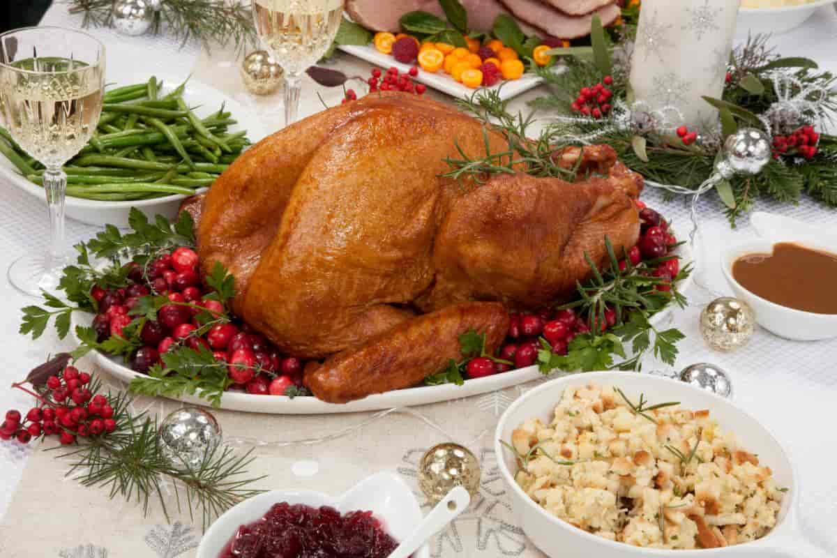 Prepara esta receta de pavo ahumado, fácil, rápida y para muchas personas