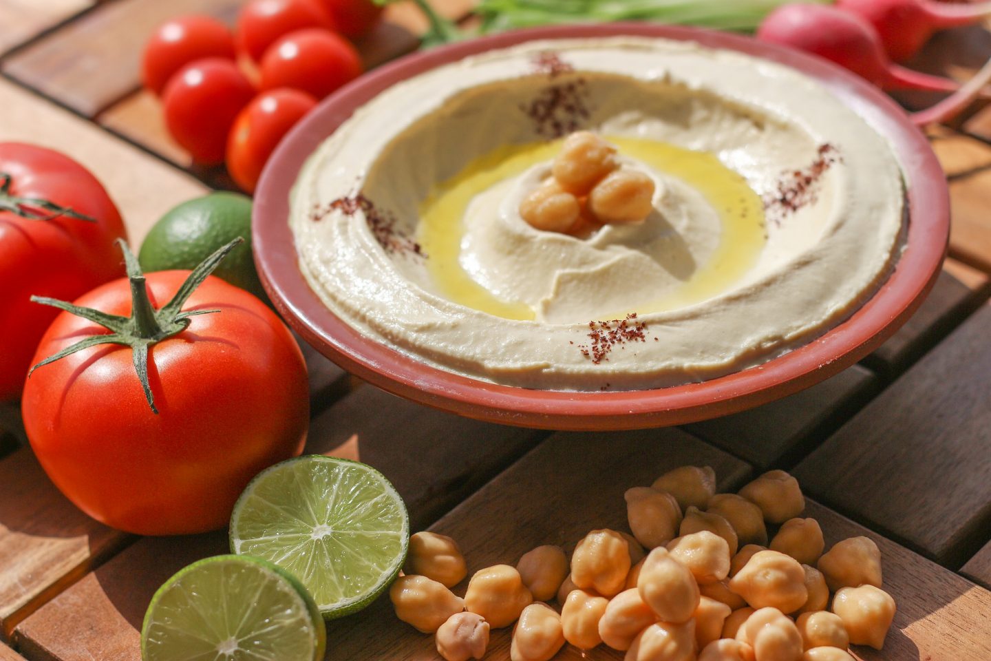 Tres recetas de hummus para la botana navideña