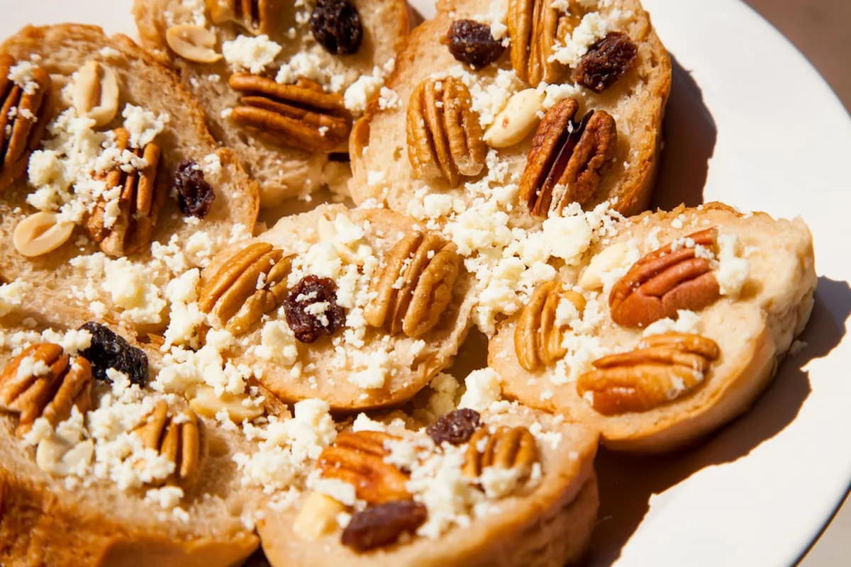 Cómo hacer capirotada de leche: el clásico postre, revolucionado