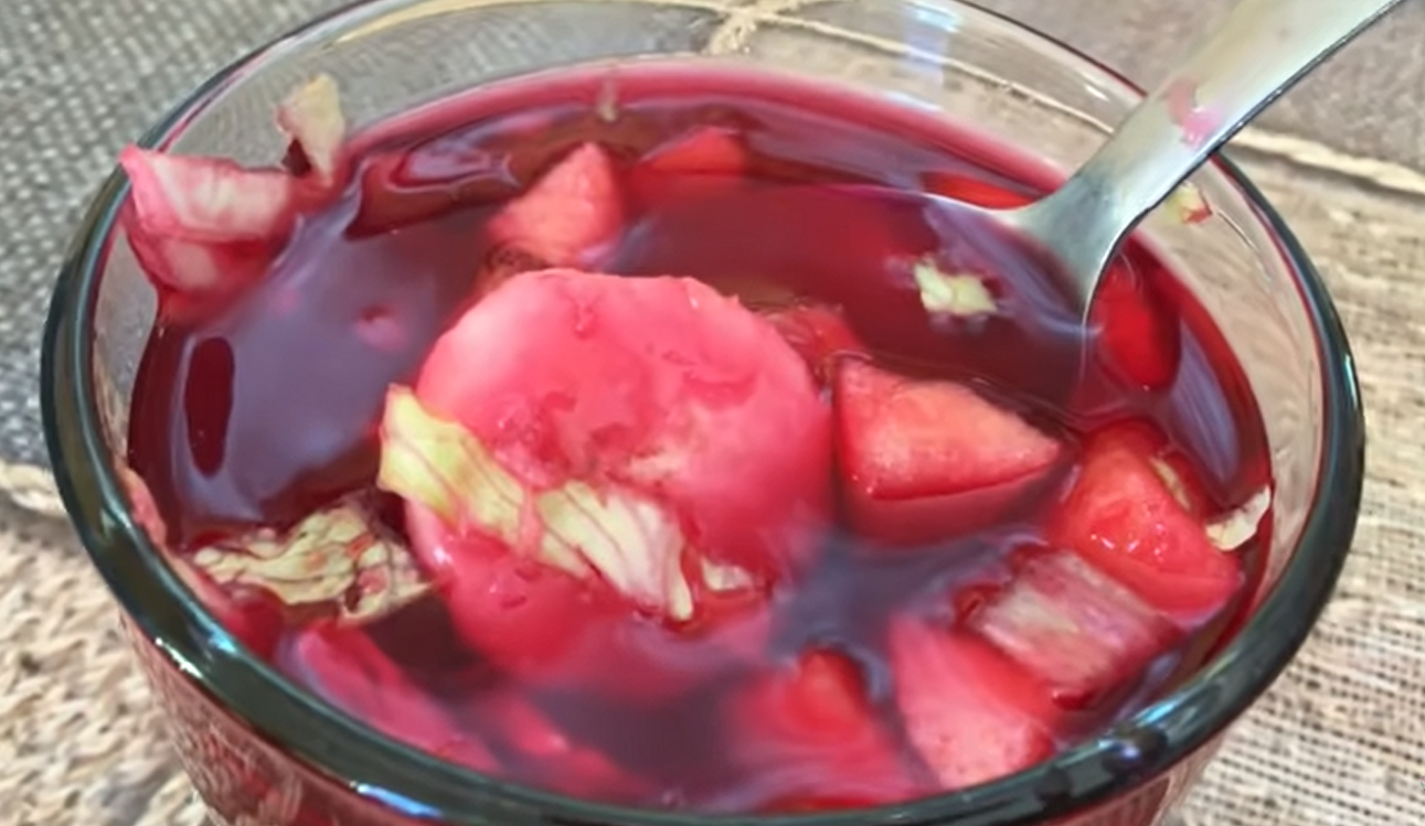 Receta de agua de Dolores, la bebida tradicional de cuaresma