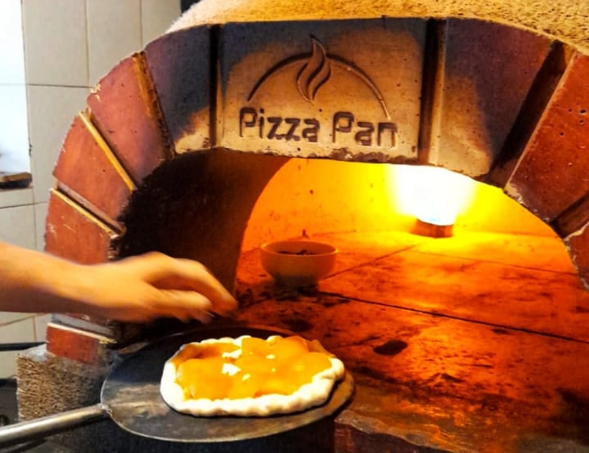 Zazá: pizzas a la piedra, costillitas BBQ y buena cerveza artesanal