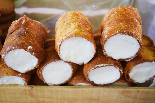 Receta de gaznates, ¡para que no tengas que esperar al merenguero!