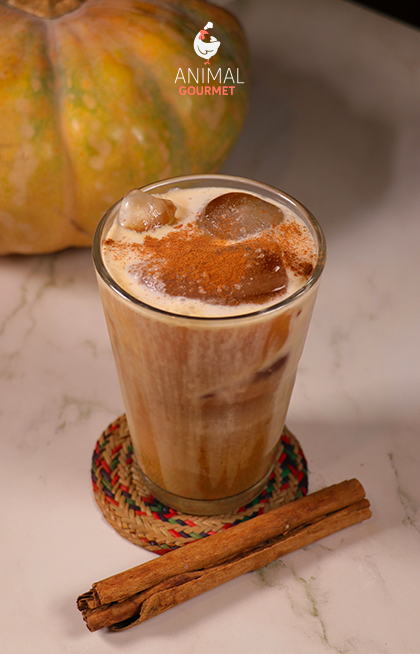 ¡Spooky time! Receta de café frío con espuma de pumpkin spice