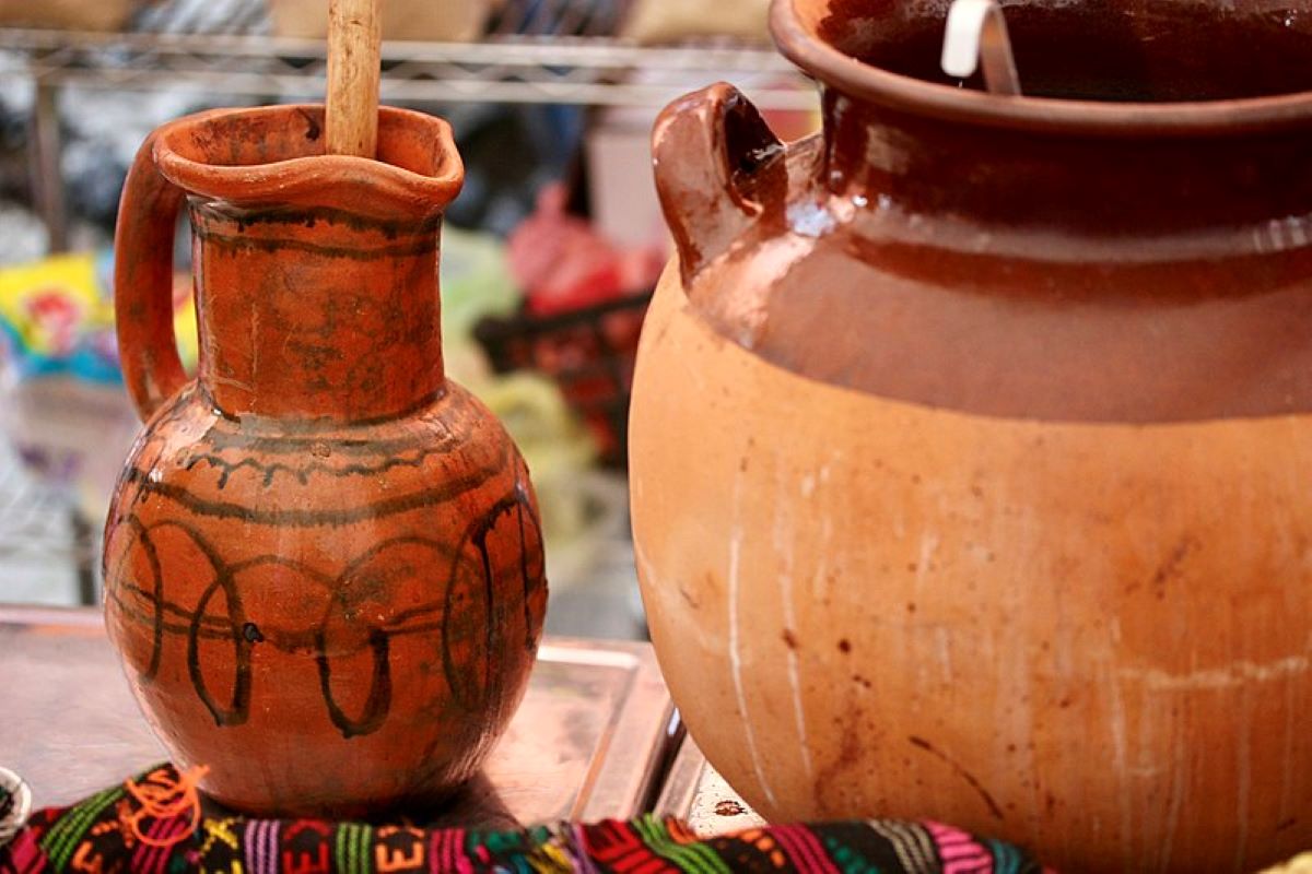 Cómo hacer atole de guayaba sin que se corte