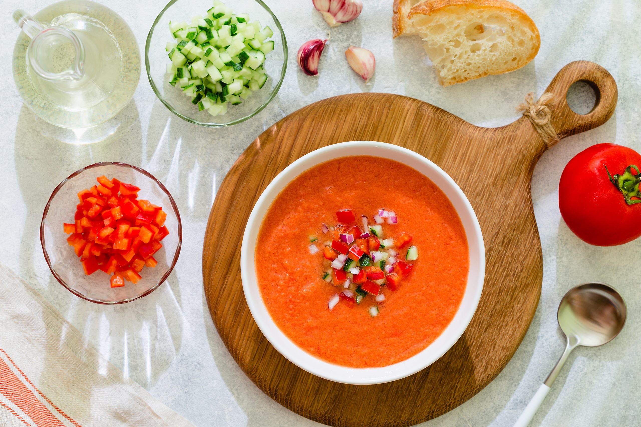 Qué es el gazpacho y 3 recetas para probarlo