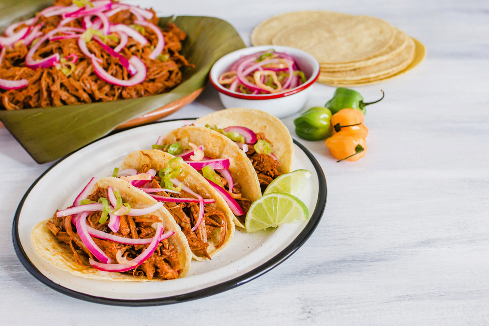 Pollo a la pibil, una receta fácil y económica (pero con todo el sabor) para las fiestas patrias