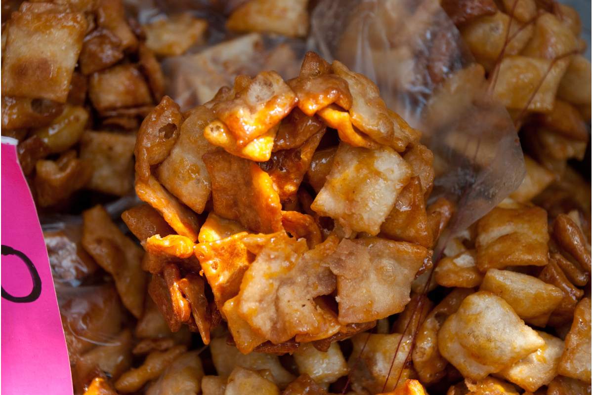 La masa de los muéganos se prepara al igual que la de los buñuelos.