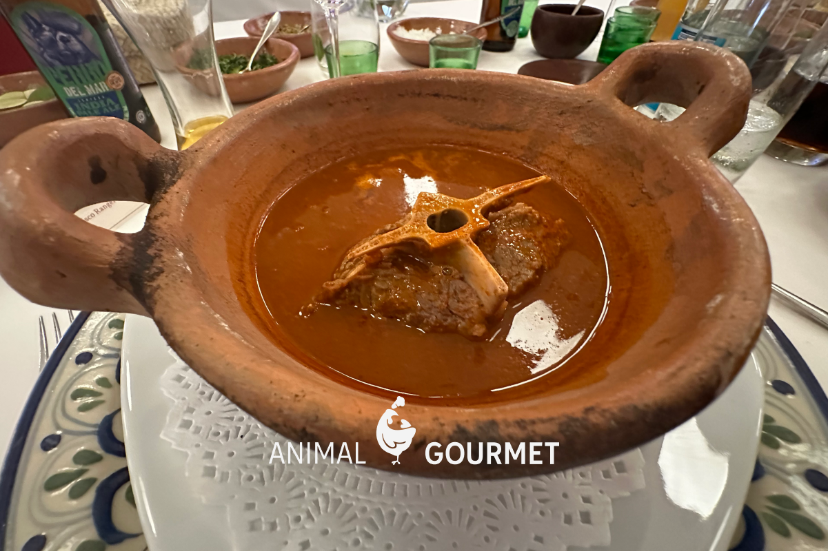 Huaxmole: Disfruta un mole de cadera y reivindica la cocina mixteca