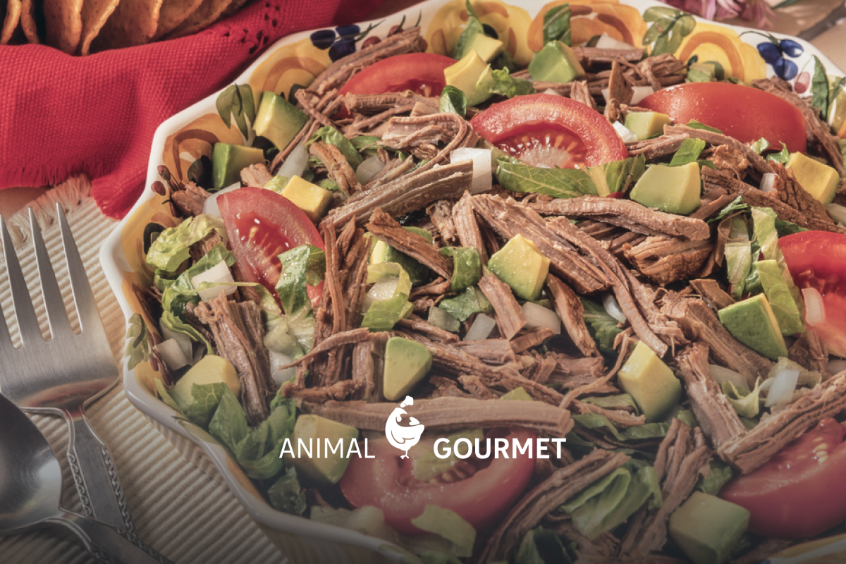 Te decimos cómo hacer un salpicón de res, la receta original mexicana.