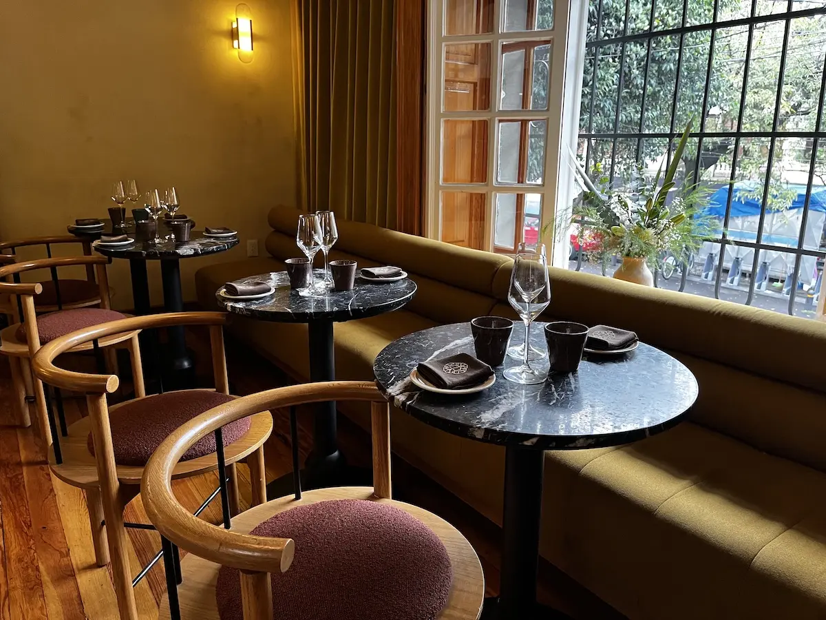 Somsaa: el Tea and Wine Room con tintes tailandeses más bonito de CDMX