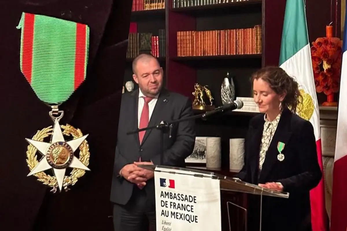 Elena Reygadas recibe Medalla del Mérito Agrícola, entregada por el gobierno francés