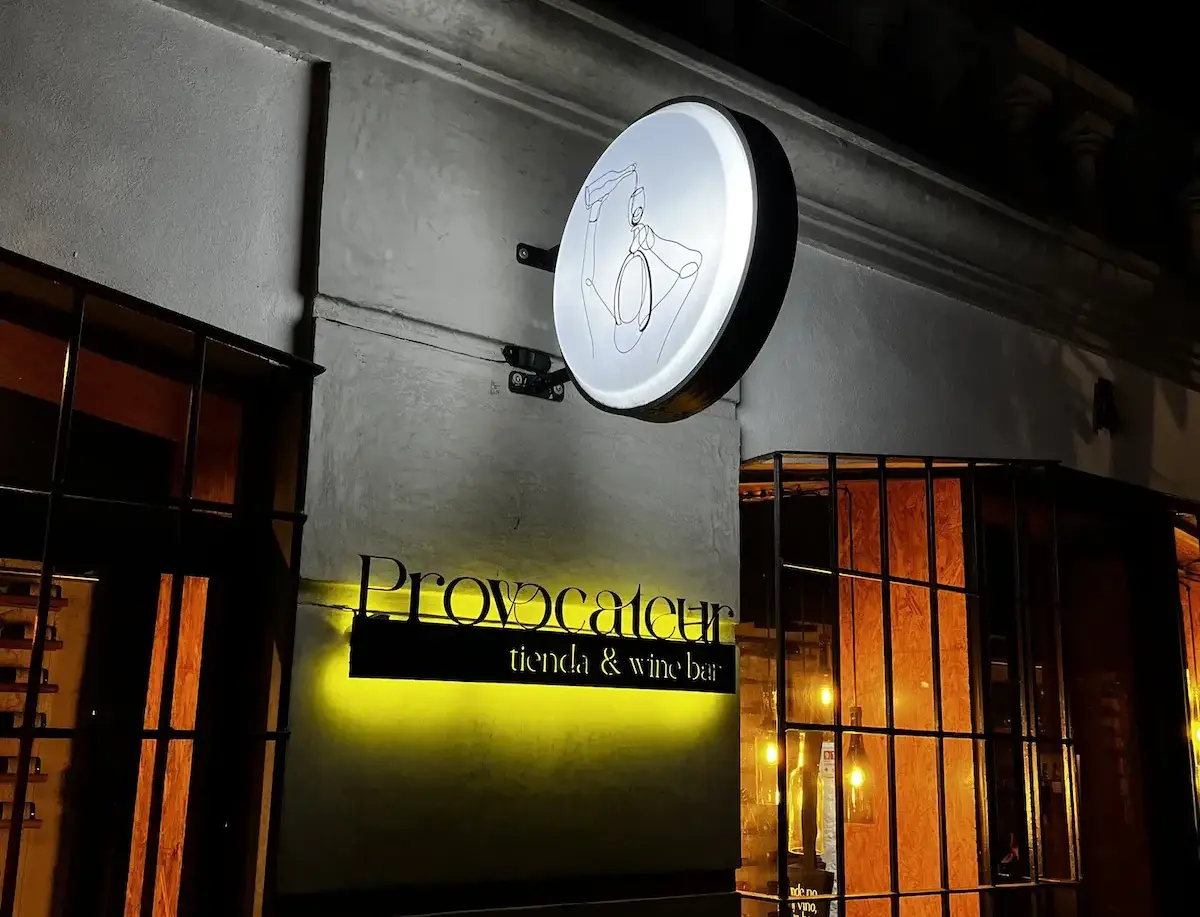 Provocateur, wine bar de sophie avernin