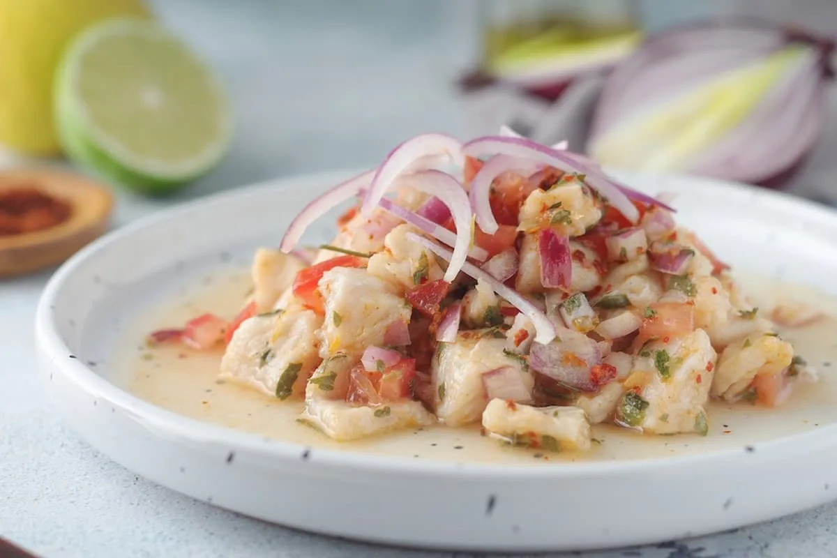 Cómo hacer Ceviche de pescado, receta fresca y esencial para la Cuaresma