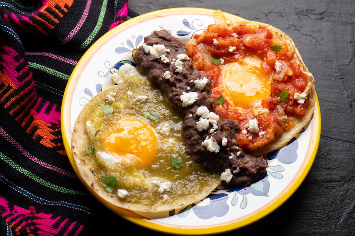 Huevos rancheros para el desayuno, perfecto para este viernes de Cuaresma