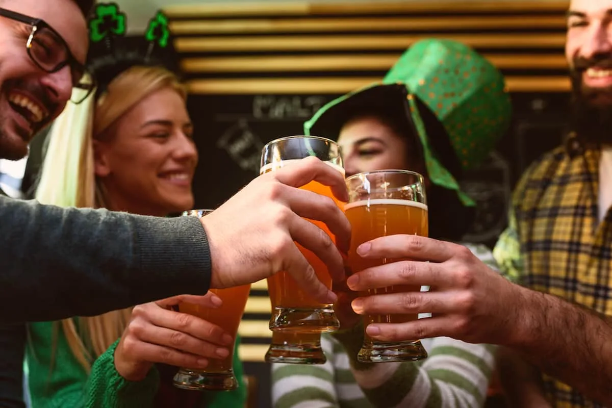 San Patricio: 3 lugares para beber cerveza verde este 17 de marzo