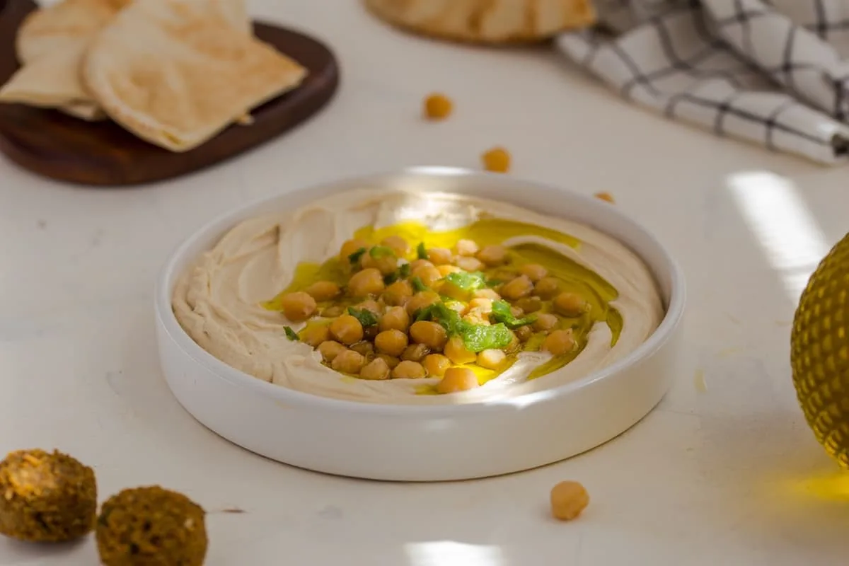 Cómo hacer Hummus de garbanzo, un clásico de la gastronomía mediterránea