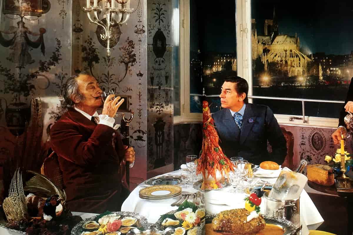 Descubre el extravagante recetario de Salvador Dalí y su esposa Gala, una de las más sorprendentes obras literarias de la cocina