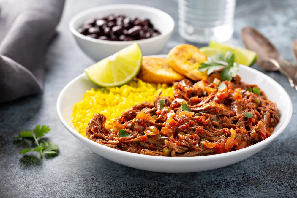'Ropa vieja': el guisado cubano que aprovecha las sobras de comida