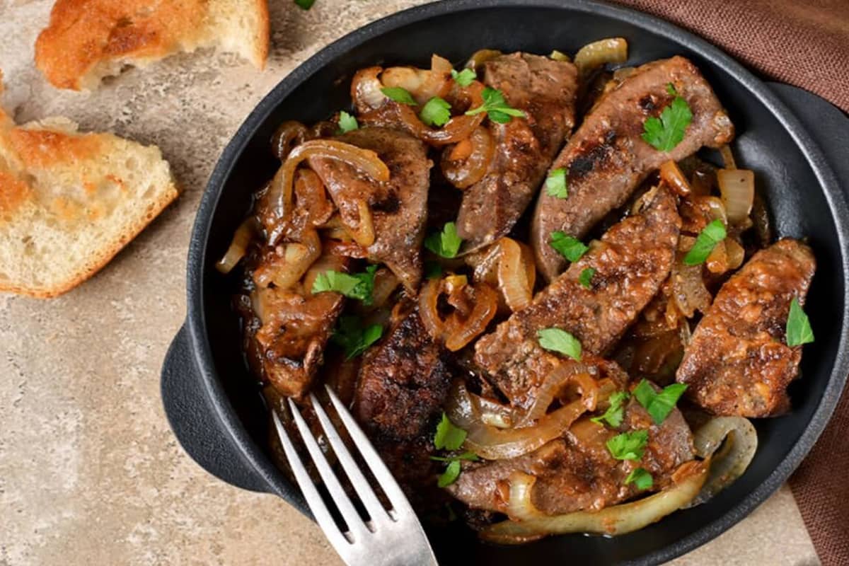 Cómo hacer hígado encebollado, el arma secreta de la abuela