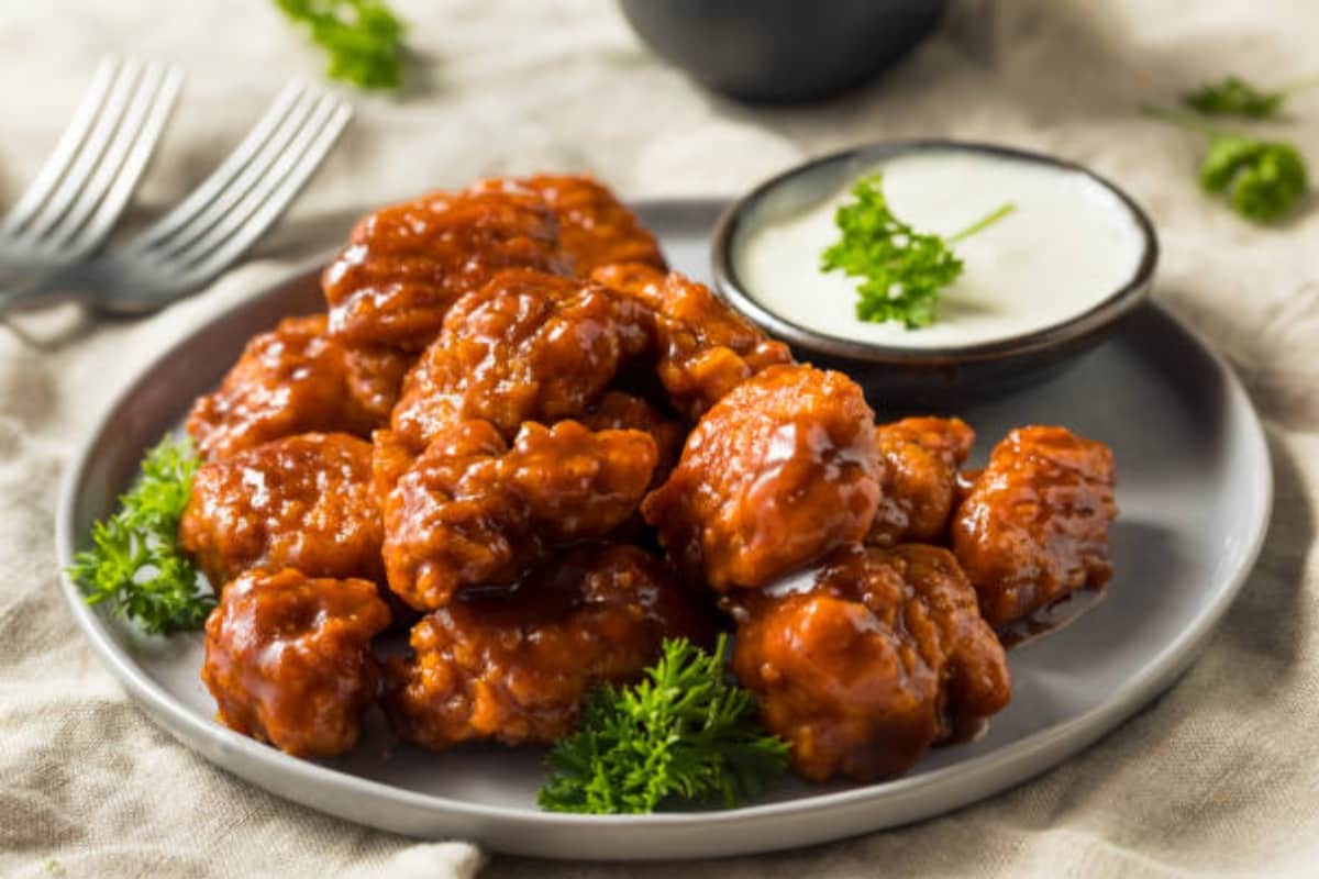 La receta de boneless que hará que te queden crujientes y deliciosos