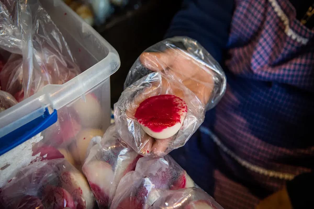 Prepara nicuatole, un postre gelatinoso de Oaxaca 
