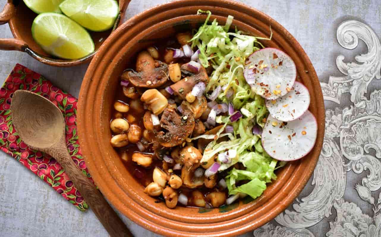 Receta pozole vegetariano.