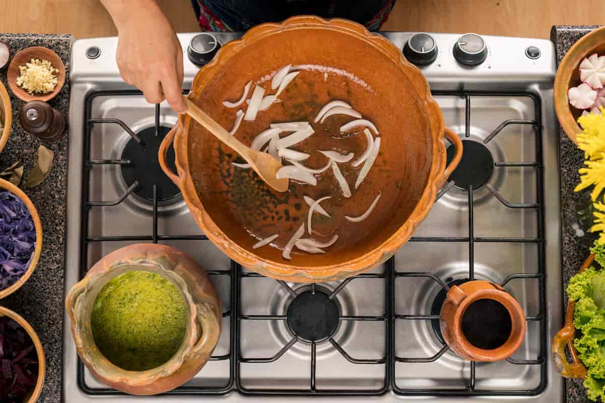 Olla de barro con plomo