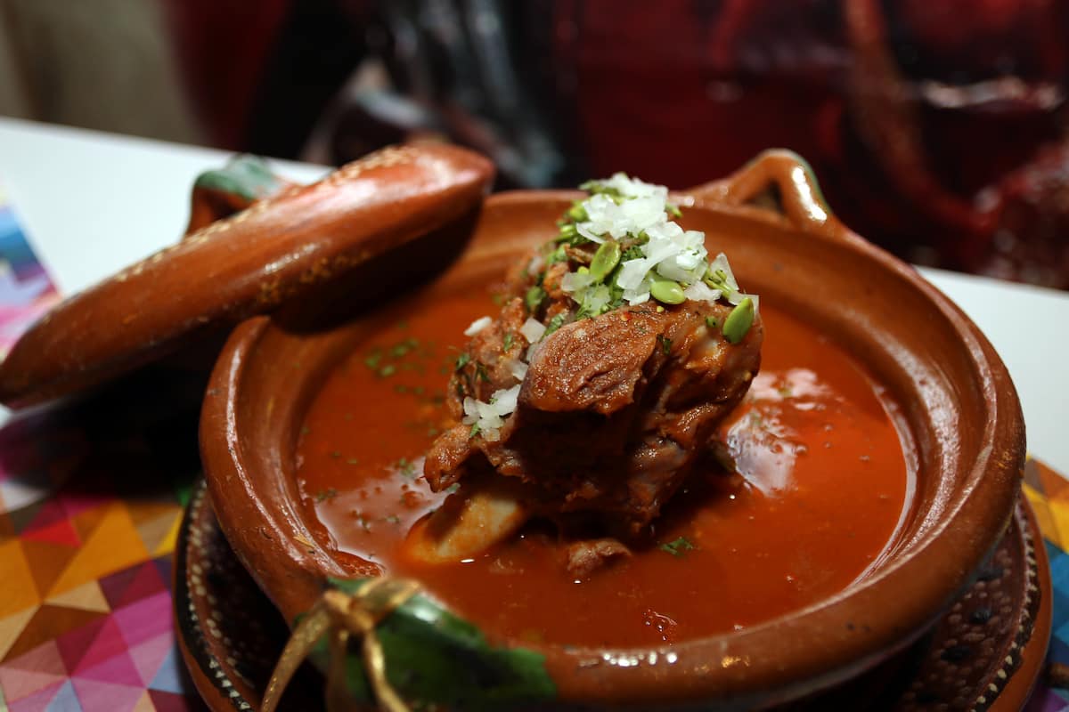 Festival Étnico del Mole de Caderas 2024: la verdadera esencia del sabor mixteco