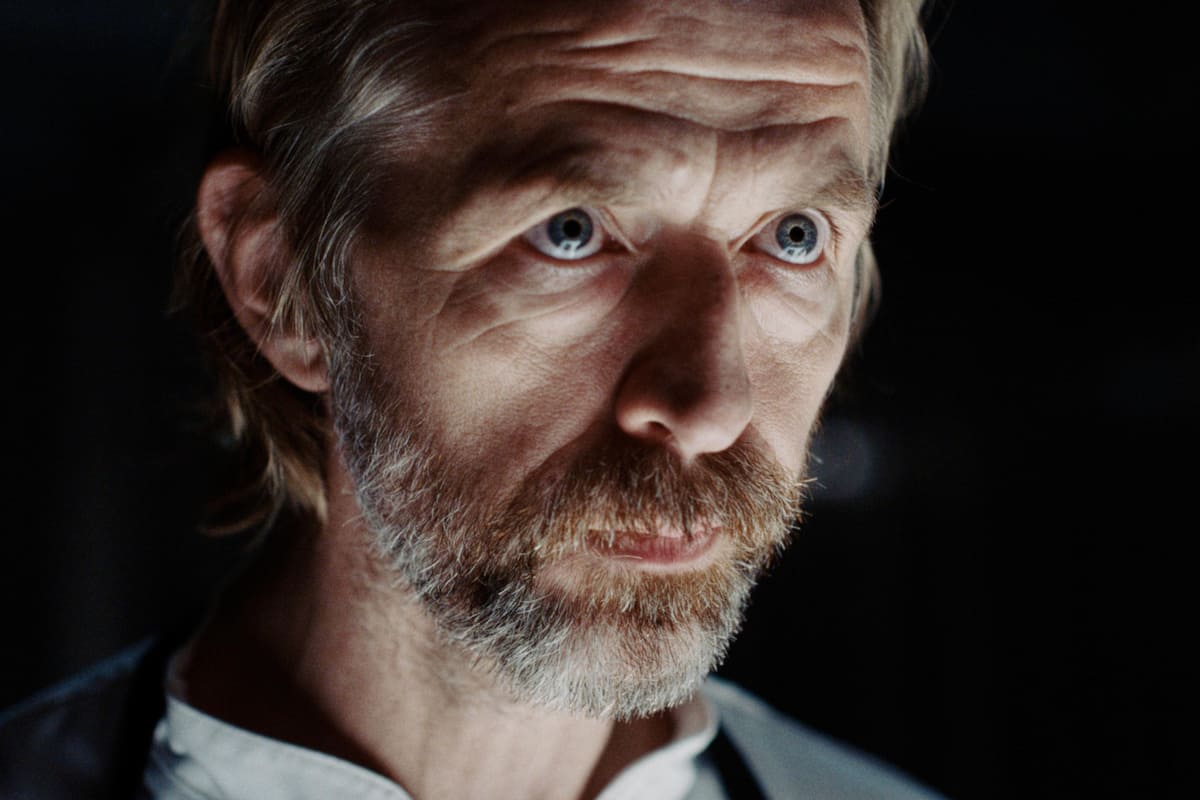 Salmon: dramático cortometraje sobre un joven chef llevado al límite en un restaurante Michelin 