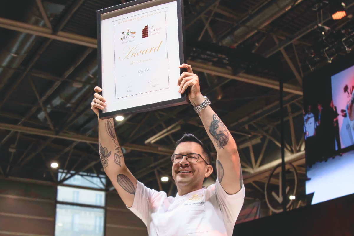 El chef JoséRa Castillo es premiado con el máximo galardón del Salón de Chocolate en París