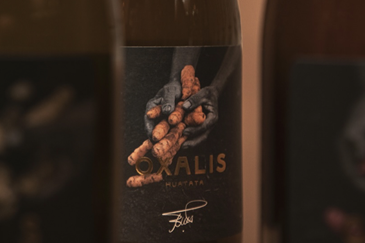 una bebida hecha con oca amarilla, un vino que no es de uva que marida los menús de restaurantes de lujo en Perú