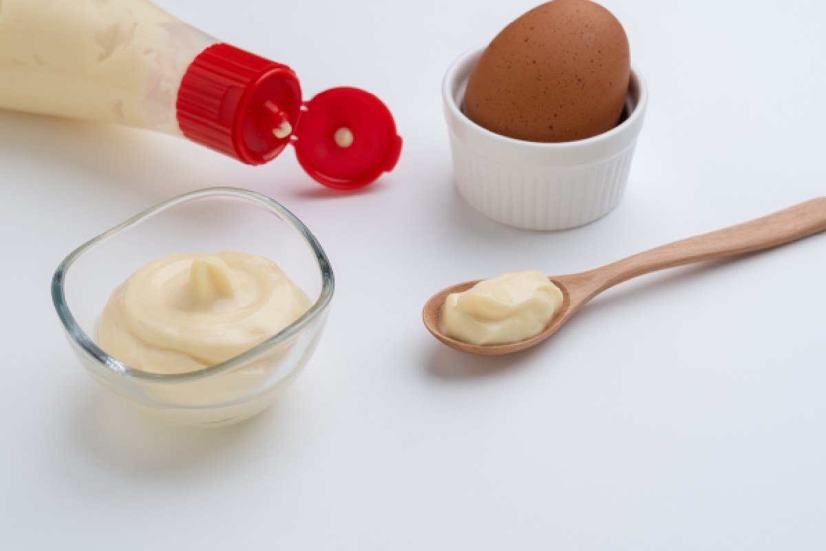 Prepara esta receta de mayonesa japonesa para darle un giro a tu pescado o carne