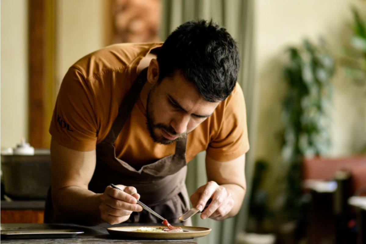 Chef mexicano conserva estrella Michelin por otro año en su restaurante de Londres