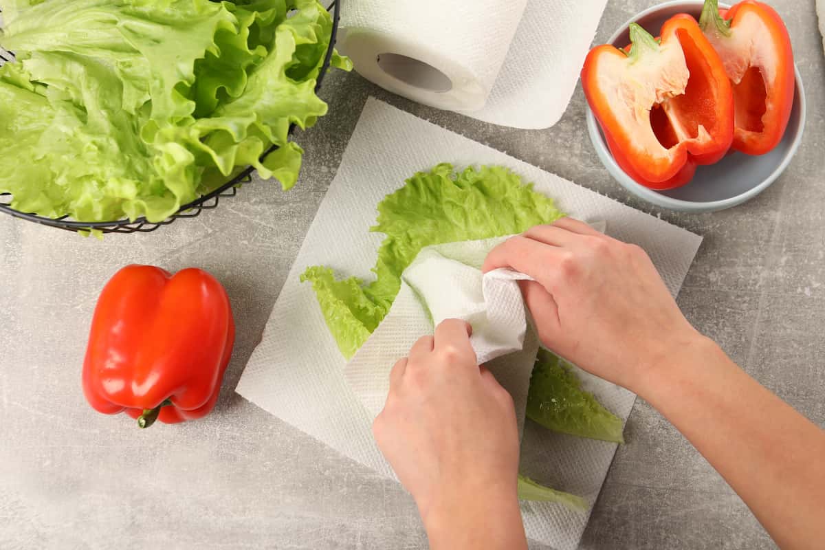 cómo guardar lechuga en el refrigerador para que dure por más tiempo