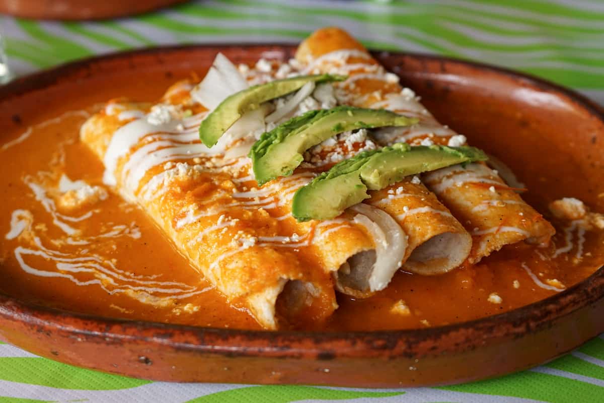 Las enchiladas suizas rojas, son mejores que las verdes ¡No me harán cambiar de opinión!