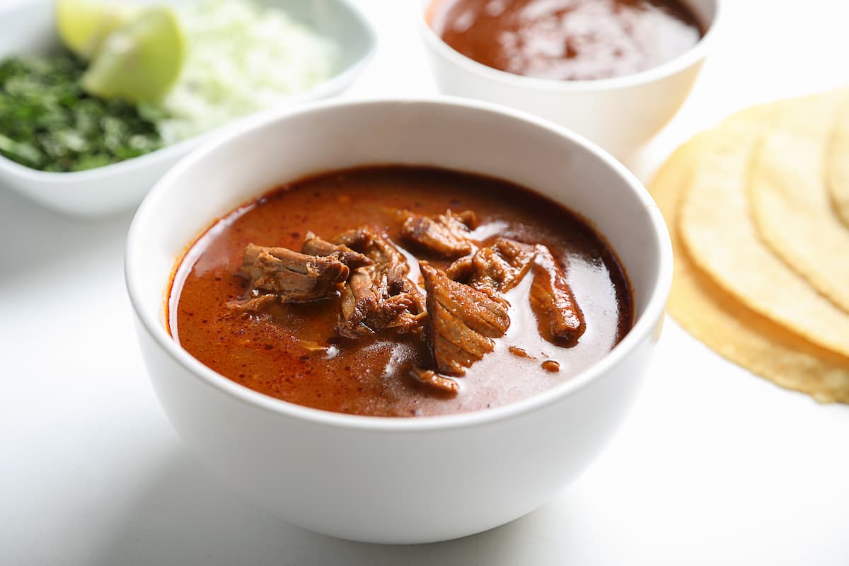 Esta es la milagrosa sopa colombiana para subir tus defensas y prevenir la anemia