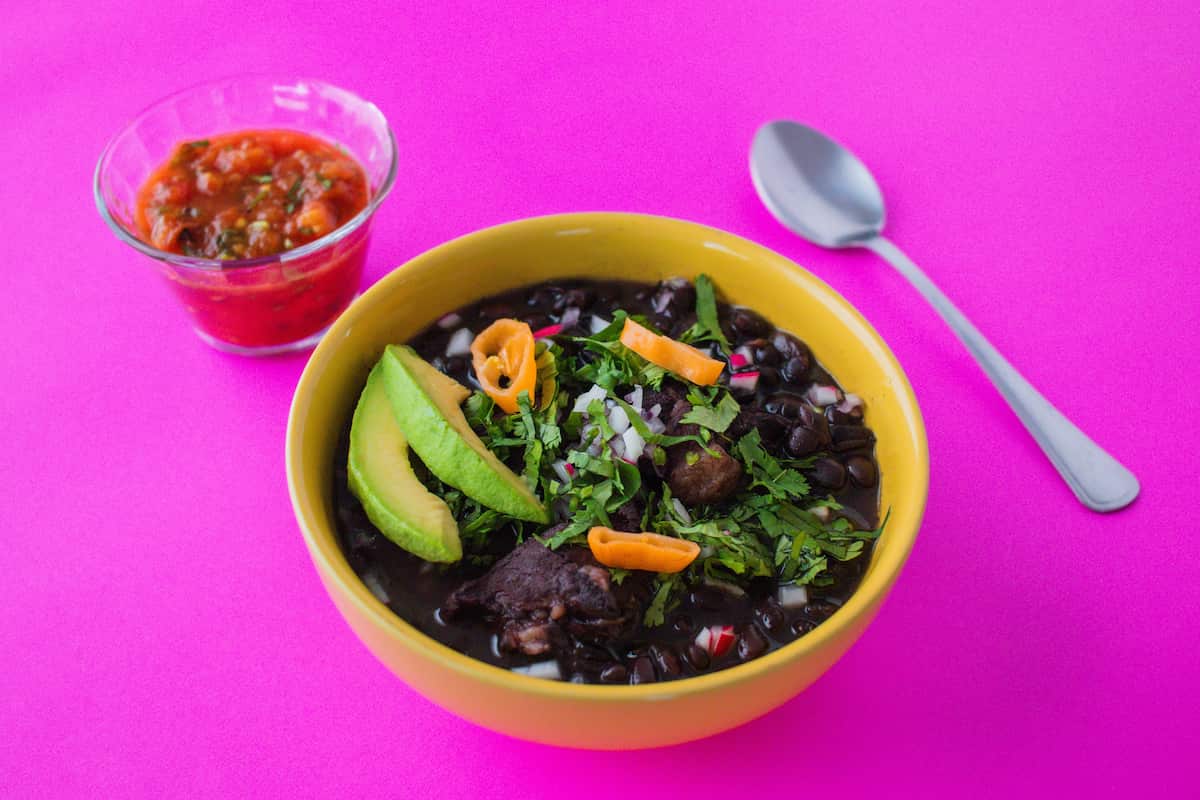 Frijoles con Puerco: Esta es la receta que comen los yucatecos todos los lunes sin falta