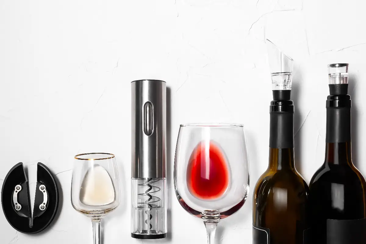 5 accesorios de vino para regalar a los amantes de esta bebida