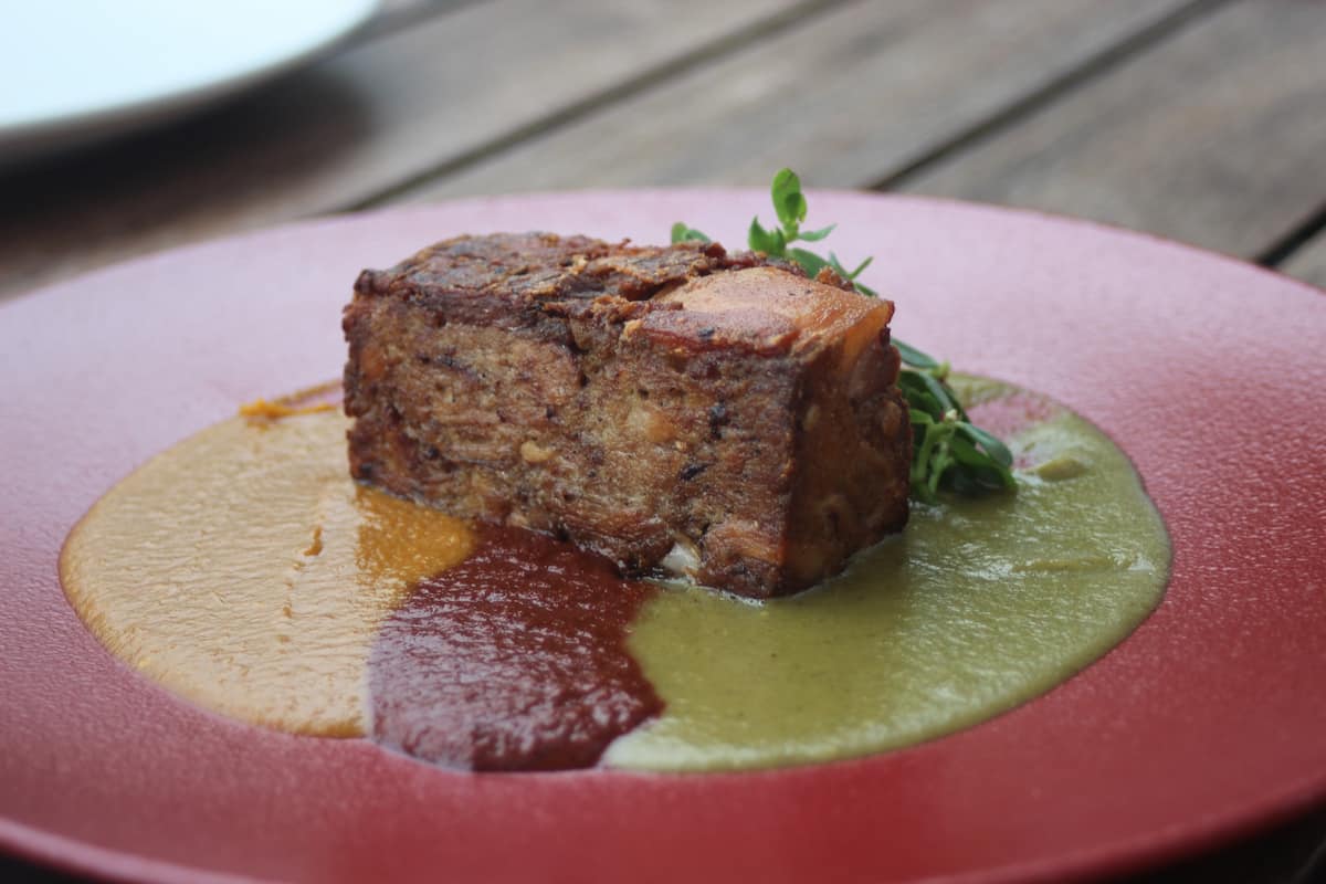 Este es el restaurante oaxaqueño que no necesita estrellas Michelin para brillar, lo hace con luz propia 